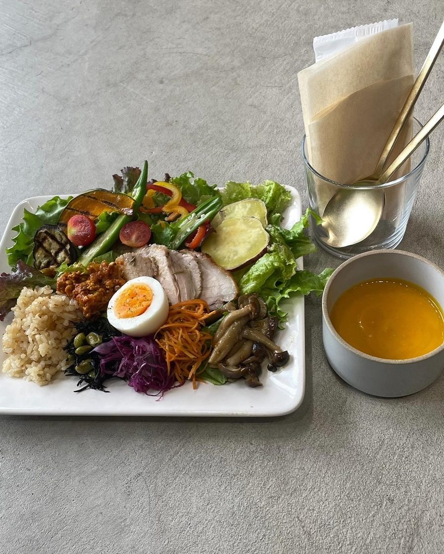 HACOS KITCHENの発酵ごはんプレート